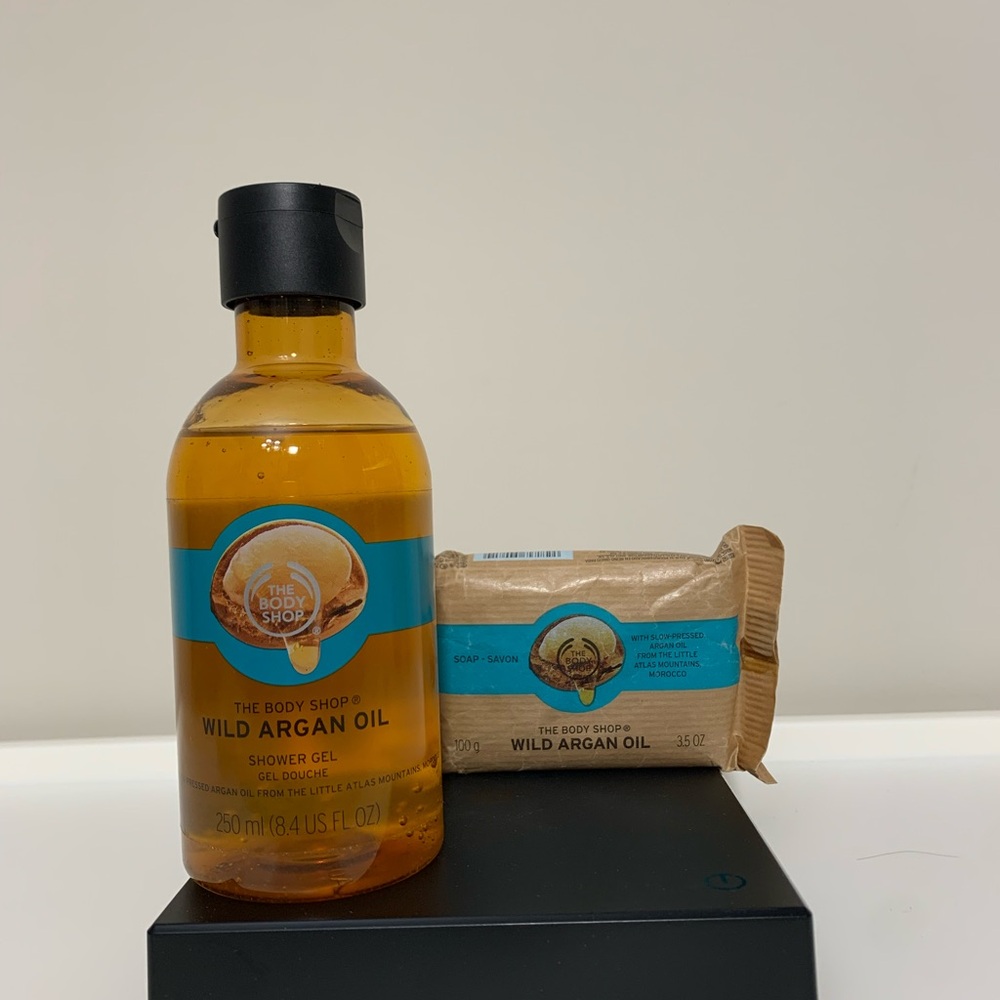 The Body Shop Wild Argan Oil Set Shower Gel 8.4 Fl Oz and Soap 3.5 Oz NOS HTF